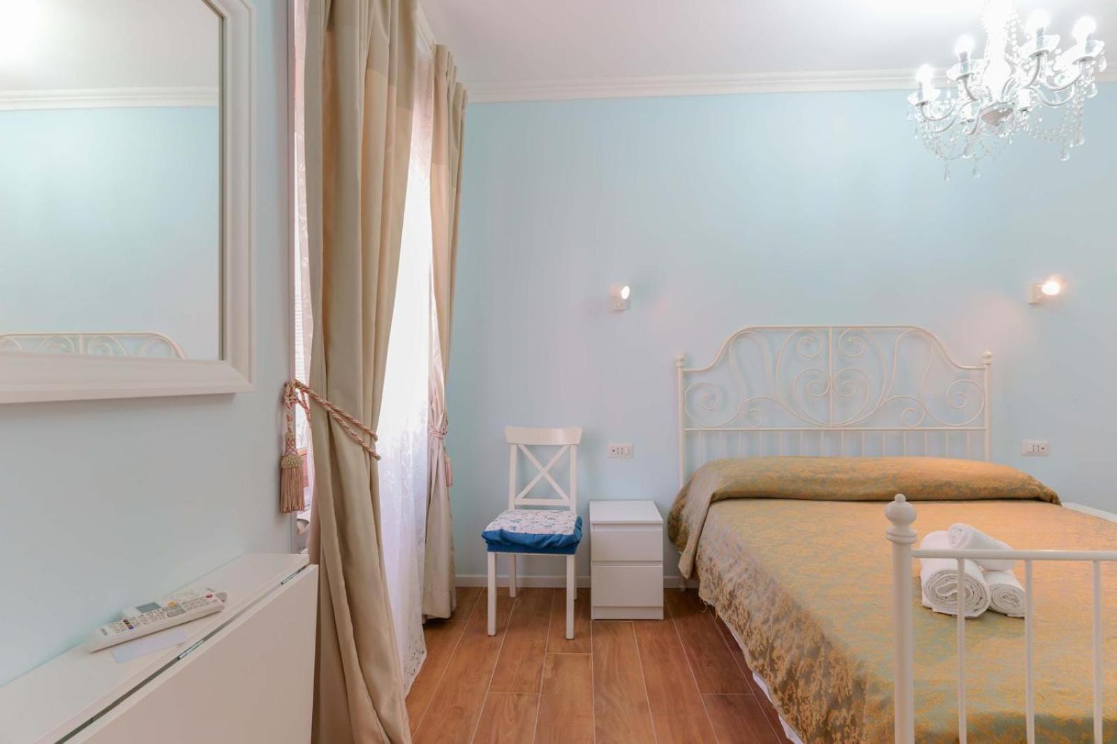 Hotel Al Teatro Lirico Cagliari Esterno foto